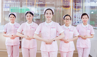 專業(yè)護(hù)理團(tuán)隊