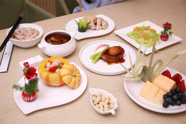 月子中心試餐要錢嗎，付費還是免費？